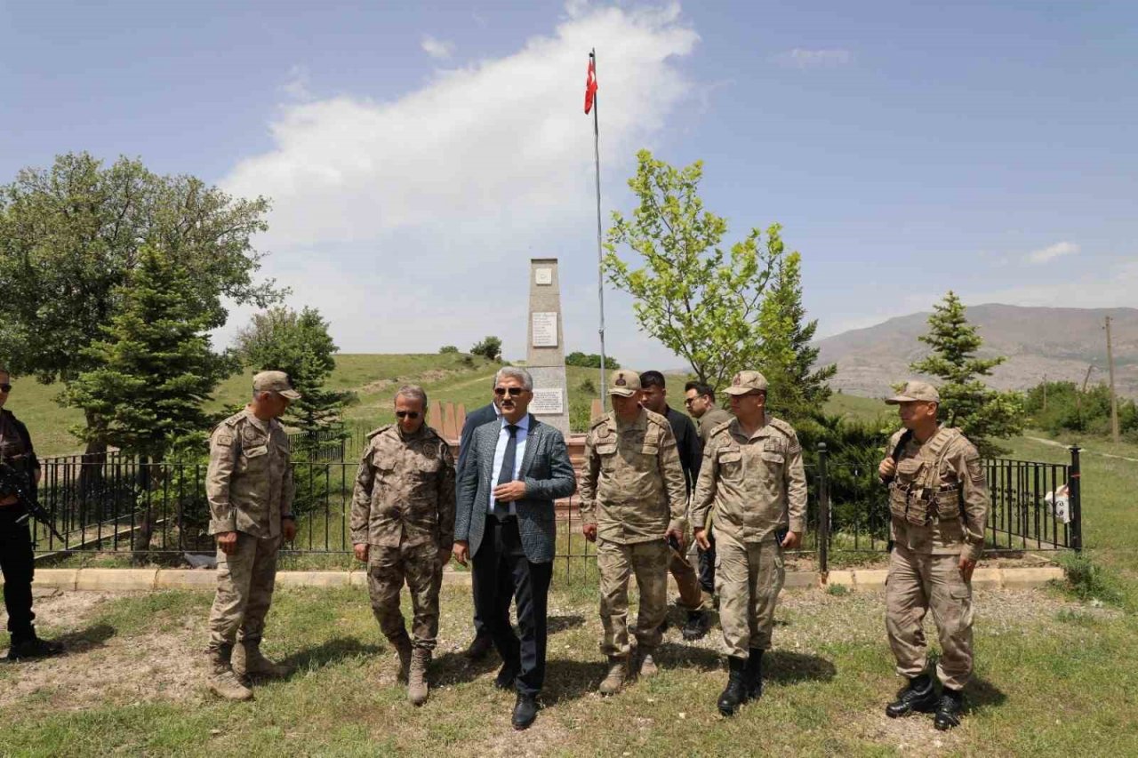 Vali Makas, üs bölgesinde denetimlerde bulundu