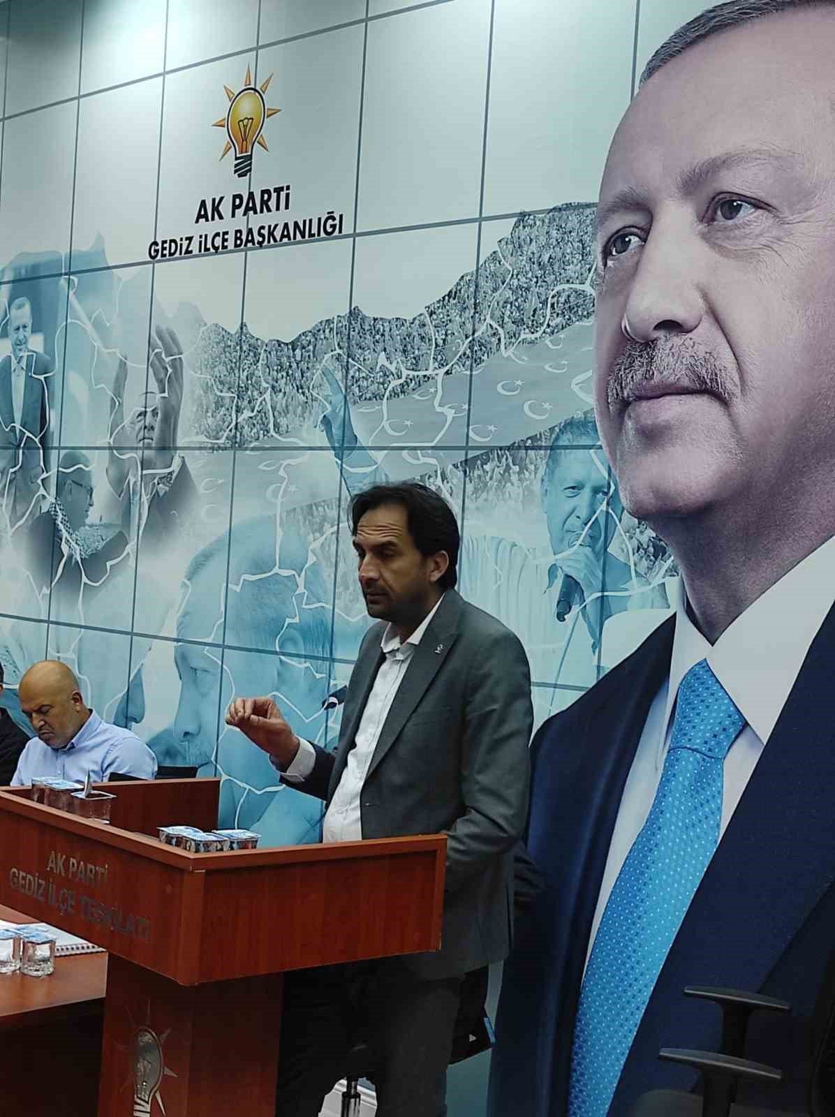 Gediz’de sandık görevlileri bilgilendirildi