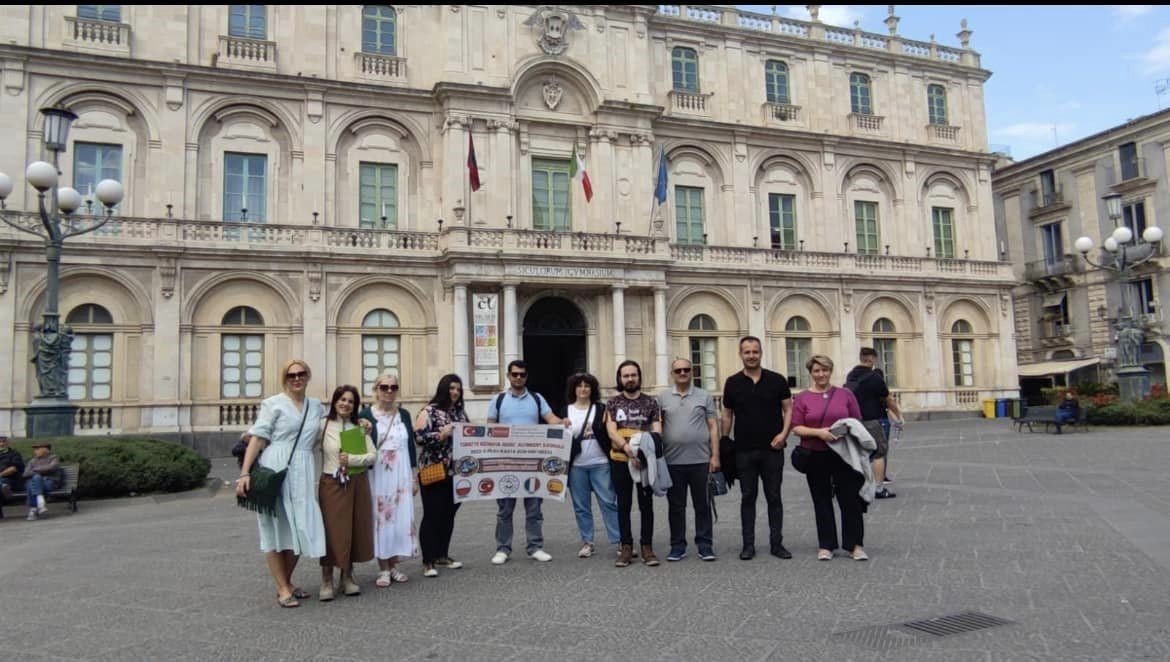 Müdür Mahmut Bahadur: “Eğitimi başarıyla tamamladık”