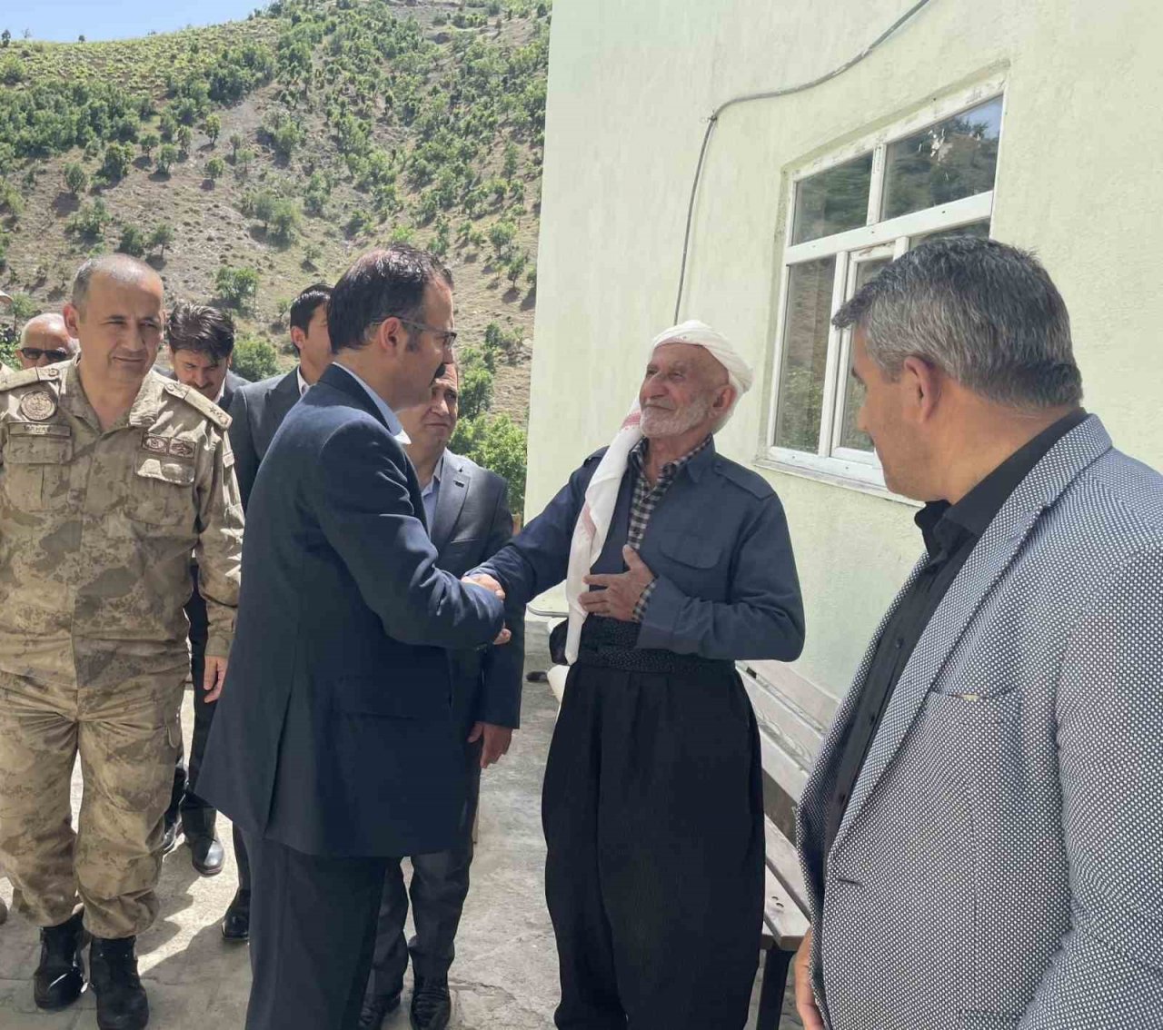 Kaymakam Ateş öğrencilerle bir araya geldi