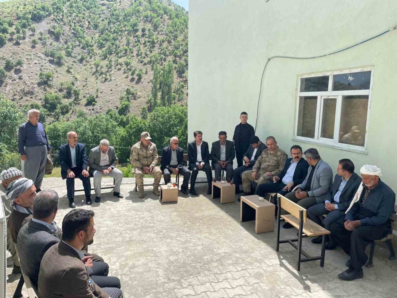 Kaymakam Ateş öğrencilerle bir araya geldi