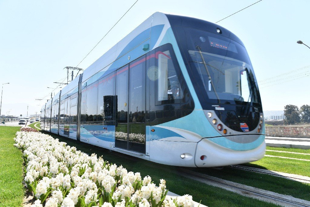 Seçim günü İzmir’de 24 saat toplu ulaşım mesaisi