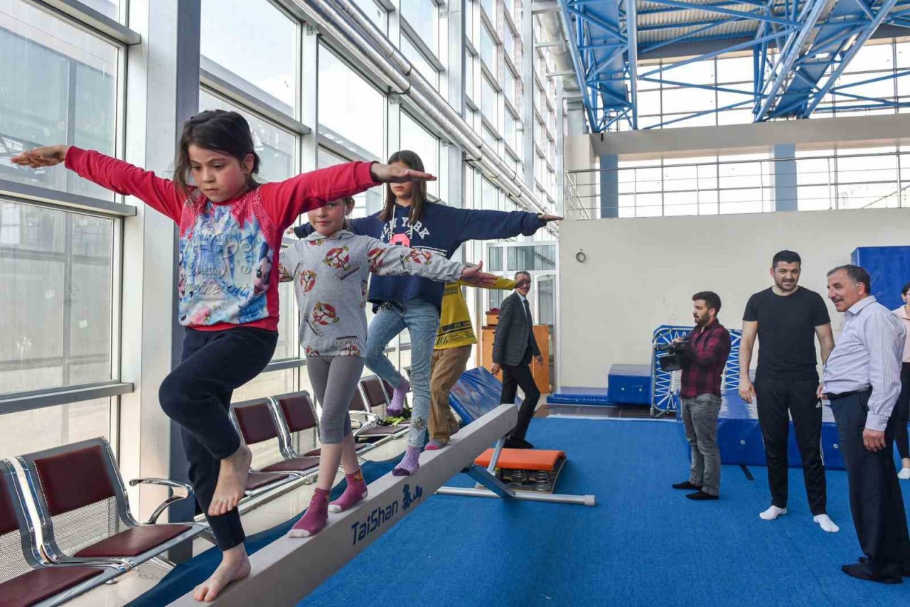 KMÜ’nün ‘Haydi Gel Spor Yapalım’ projesine çocuklar yoğun ilgi gösterdi