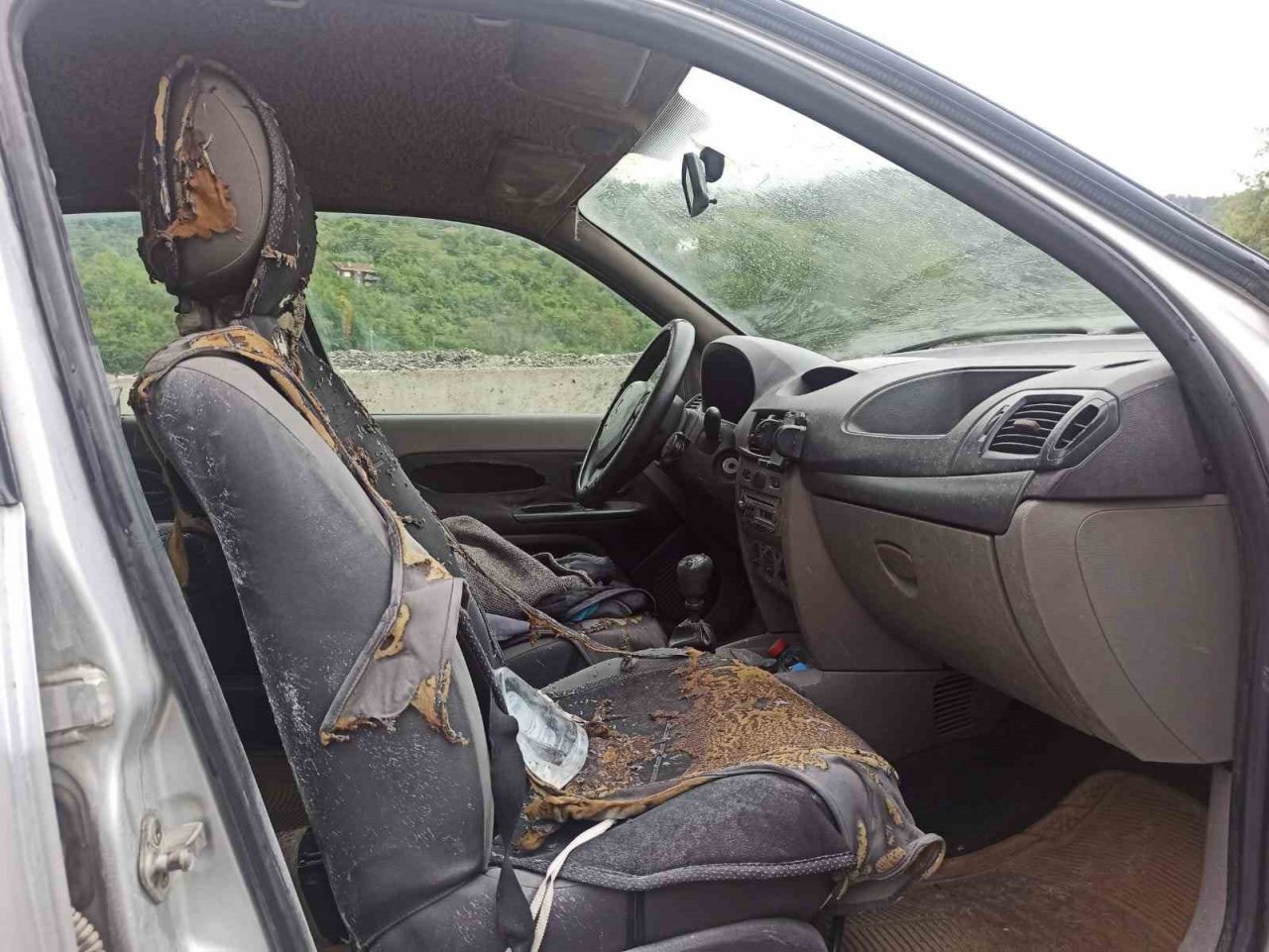 LPG’li araç tamir esnasında alev aldı, 3 araç kullanılamaz hale geldi