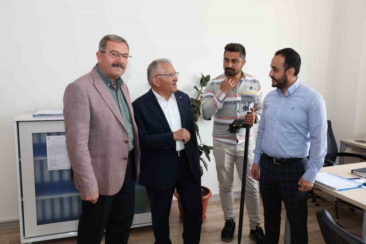 Başkan Büyükkılıç’tan Göksun ve Elbistan’a ziyaret