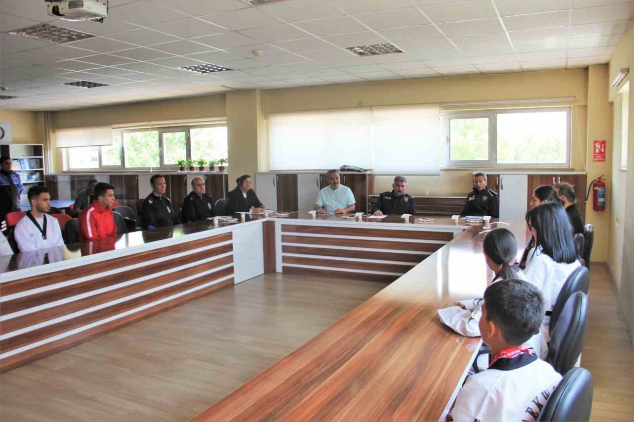 İpeksi Dokunuş’ta madalyalar geliyor