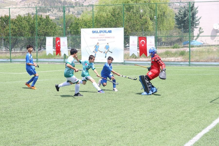 Hokey Grup Birinciliği tamamlandı