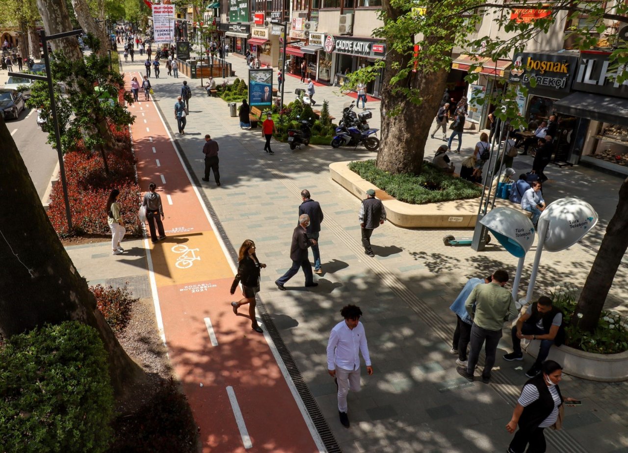 Cumhuriyet Bulvarı Yapı Dergisi’nde