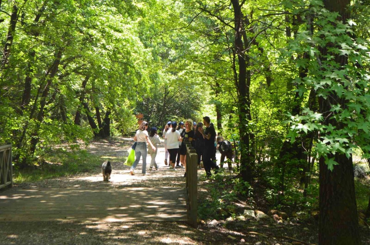 Marmaris’te ekoloji için buluşan öğrenciler doğa içinde çevreyi tanıdı