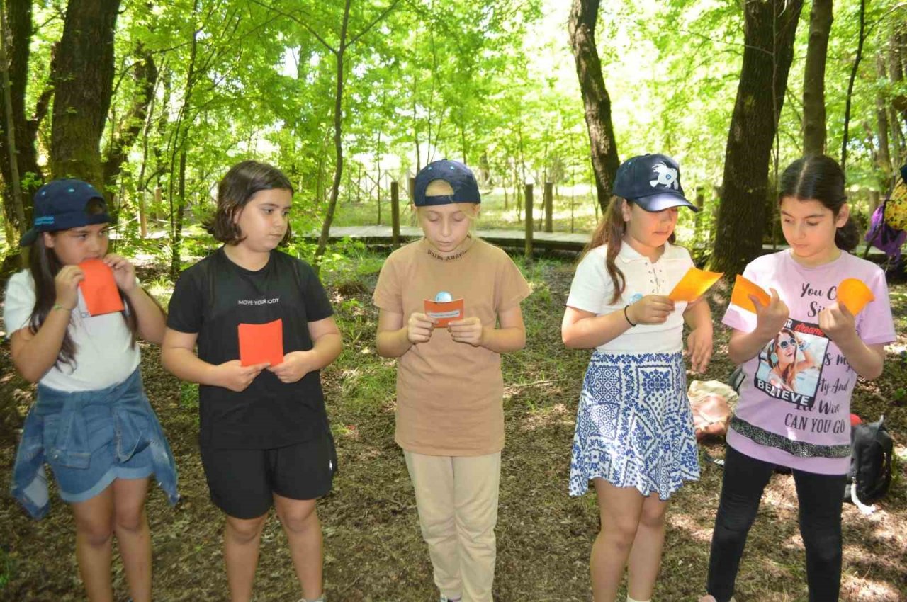 Marmaris’te ekoloji için buluşan öğrenciler doğa içinde çevreyi tanıdı