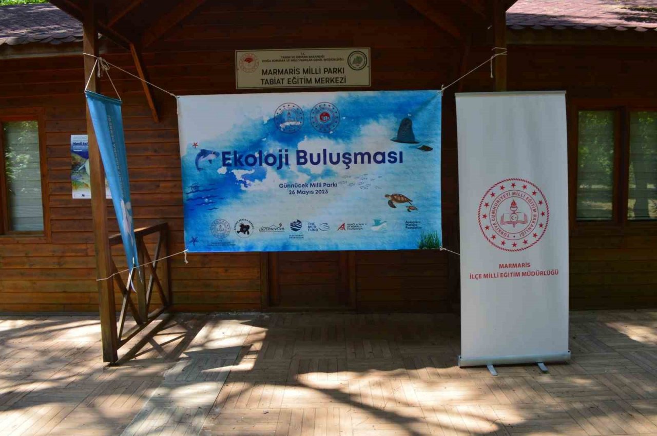 Marmaris’te ekoloji için buluşan öğrenciler doğa içinde çevreyi tanıdı