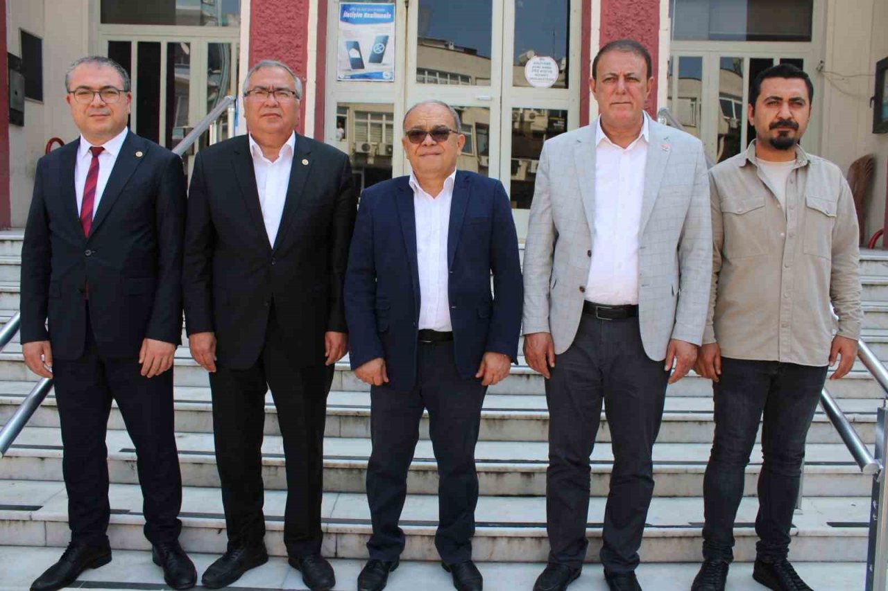 CHP Aydın milletvekilleri mazbatalarını aldı