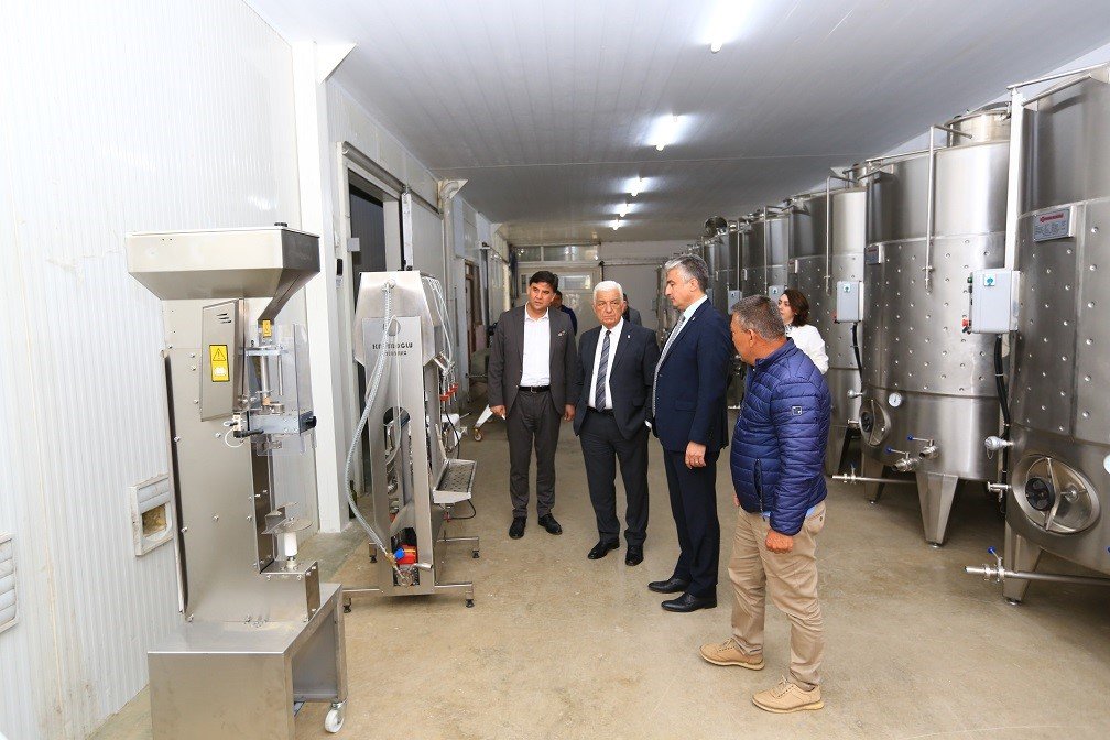 Muğla Büyükşehir’in Üretim Tesisi’nde çalışmalar devam ediyor