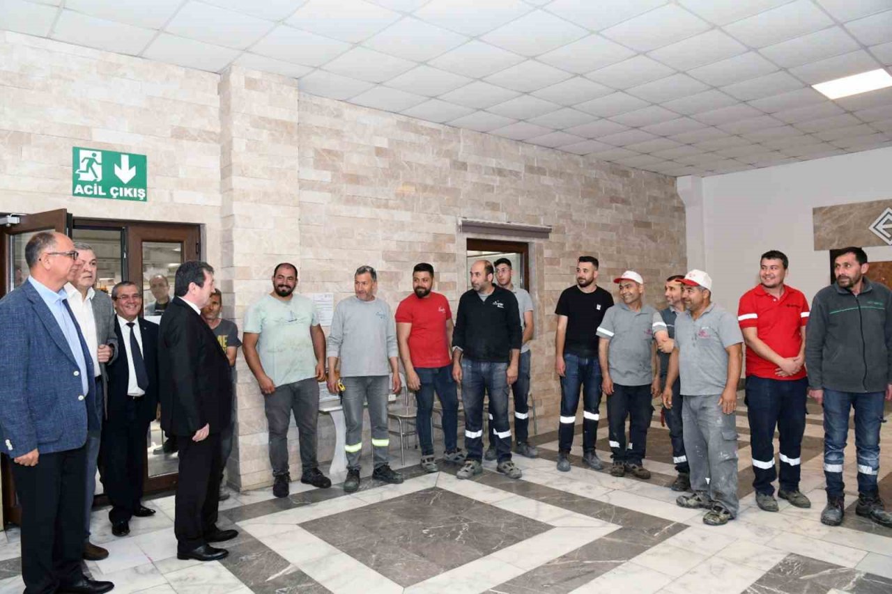 Vali Tavlı, Ermaş çalışanları ile bir araya geldi