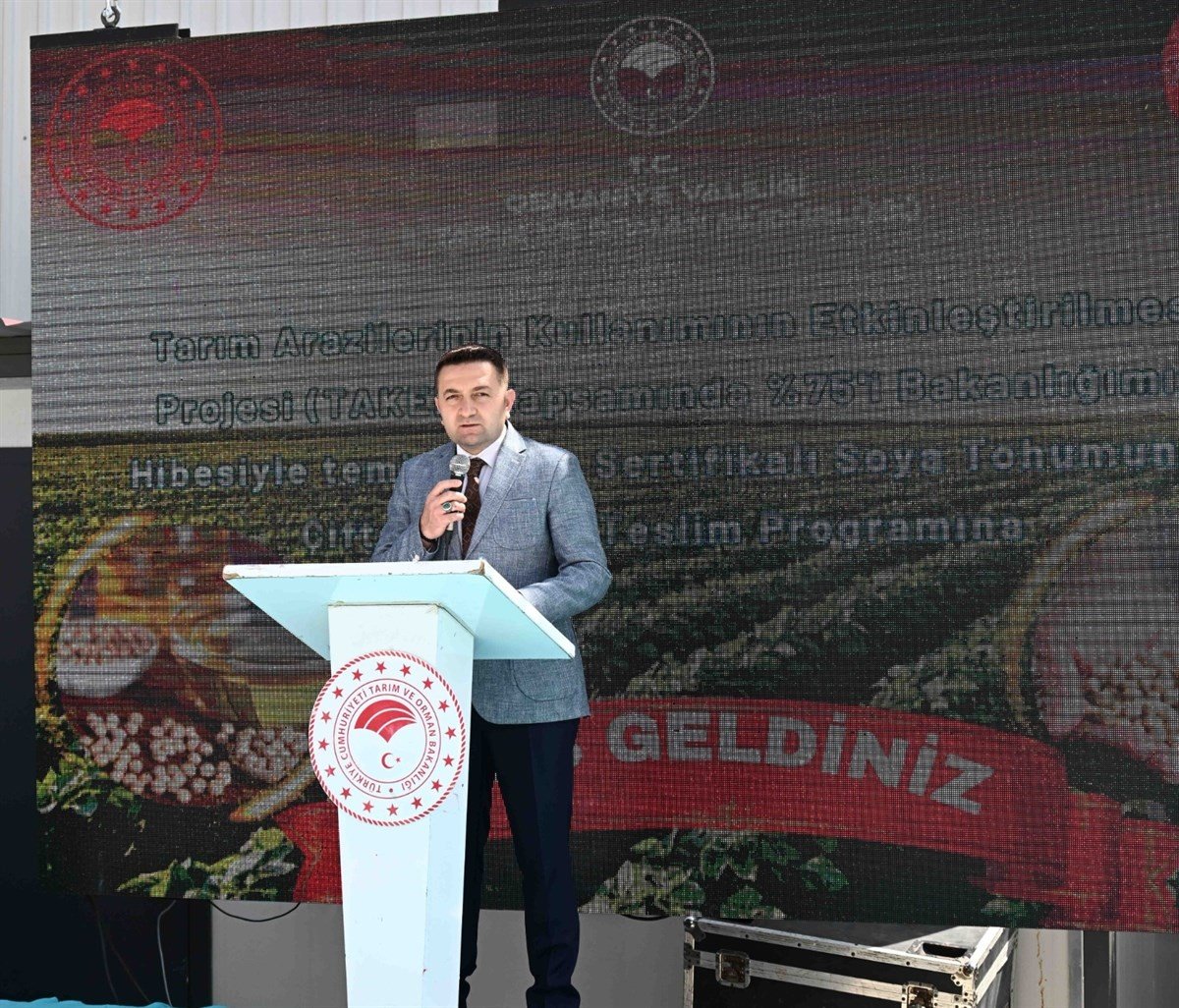Osmaniye’de üreticilere yüzde 75 hibe destekli soya tohumu dağıtıldı