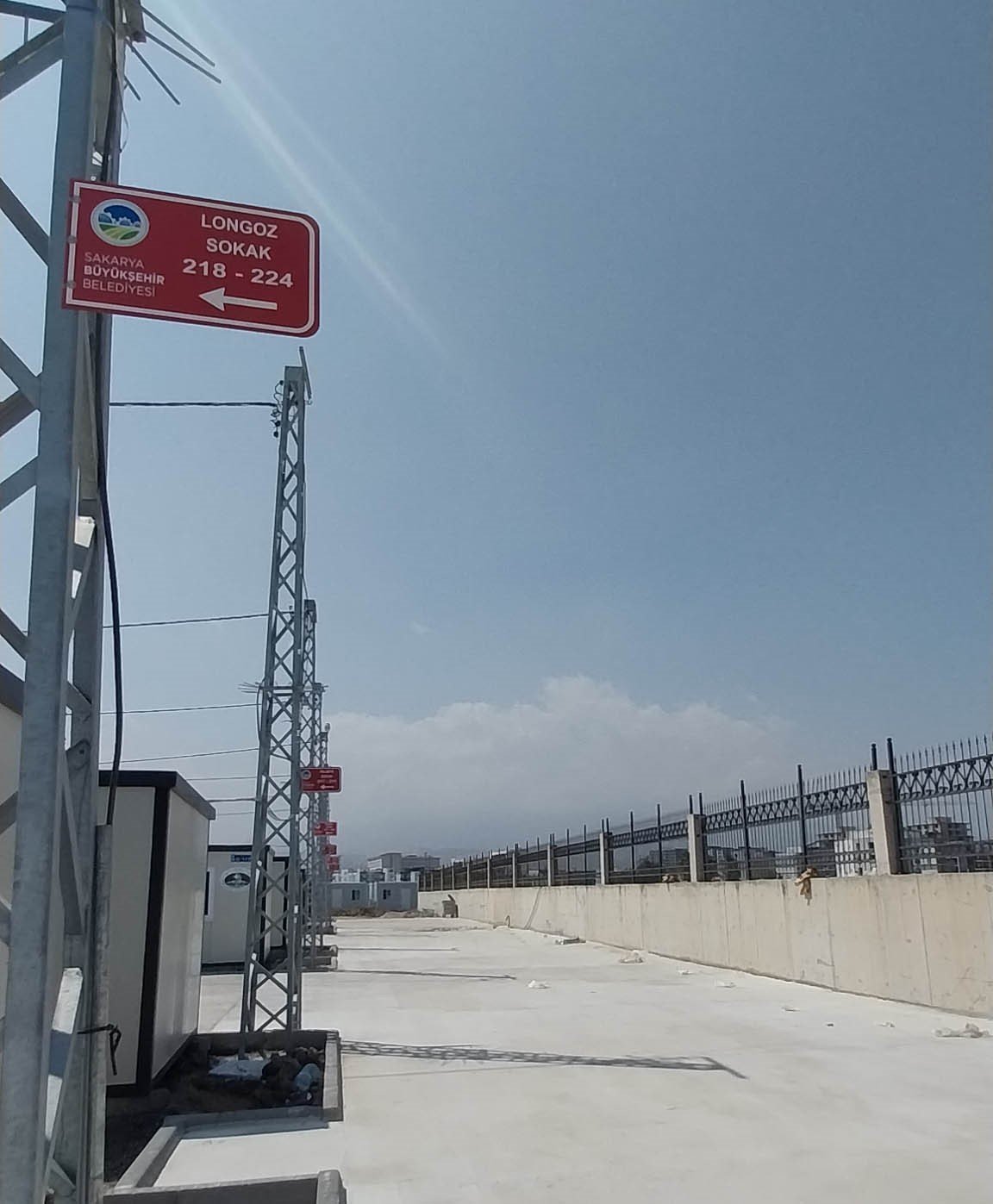 İskenderun kardeşlik kentinin sokaklarında Sakarya’dan izler var