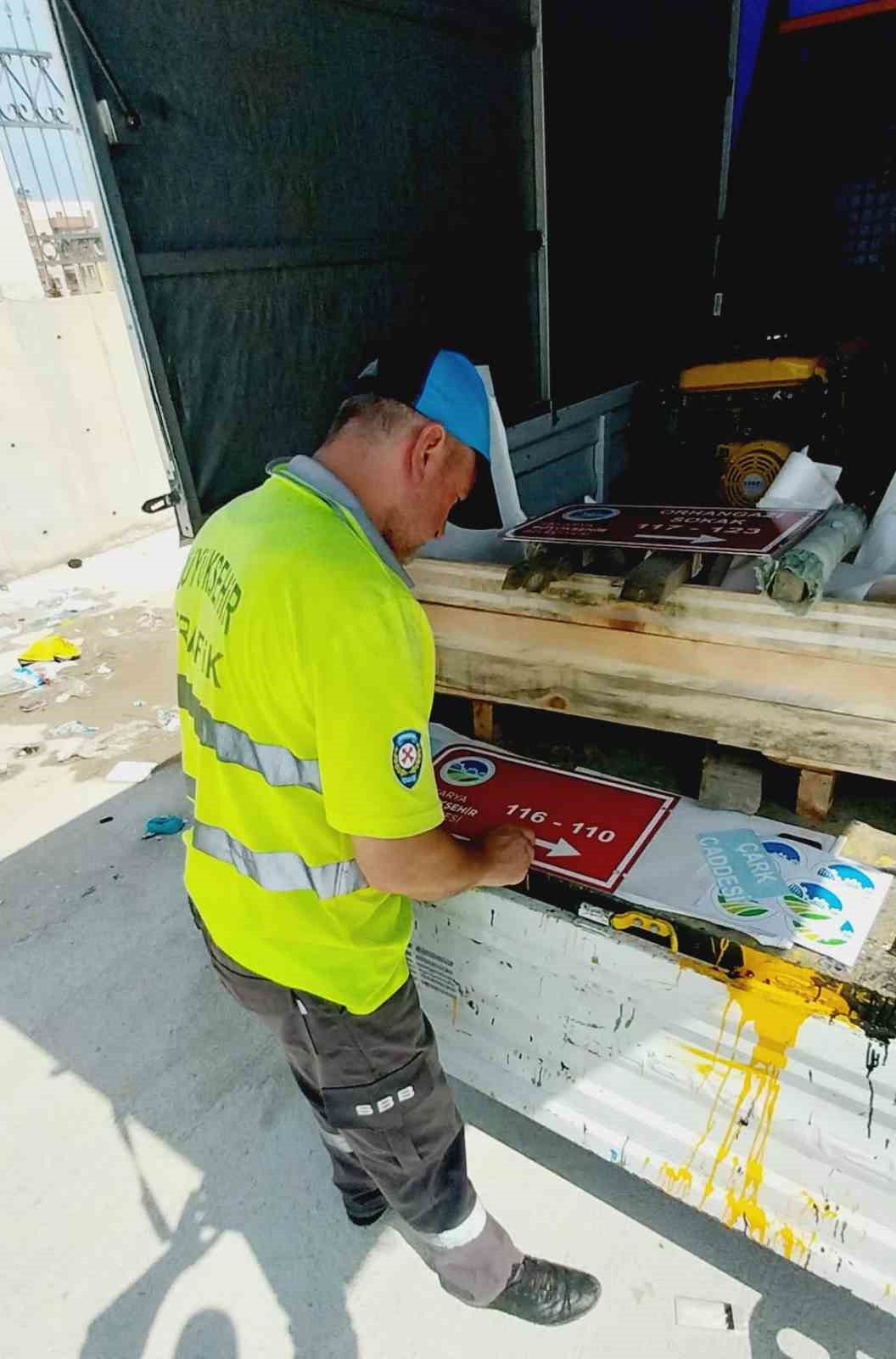 İskenderun kardeşlik kentinin sokaklarında Sakarya’dan izler var