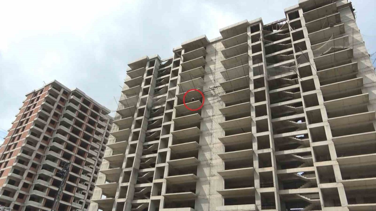 Genç kızın 10. katta intihar girişimi