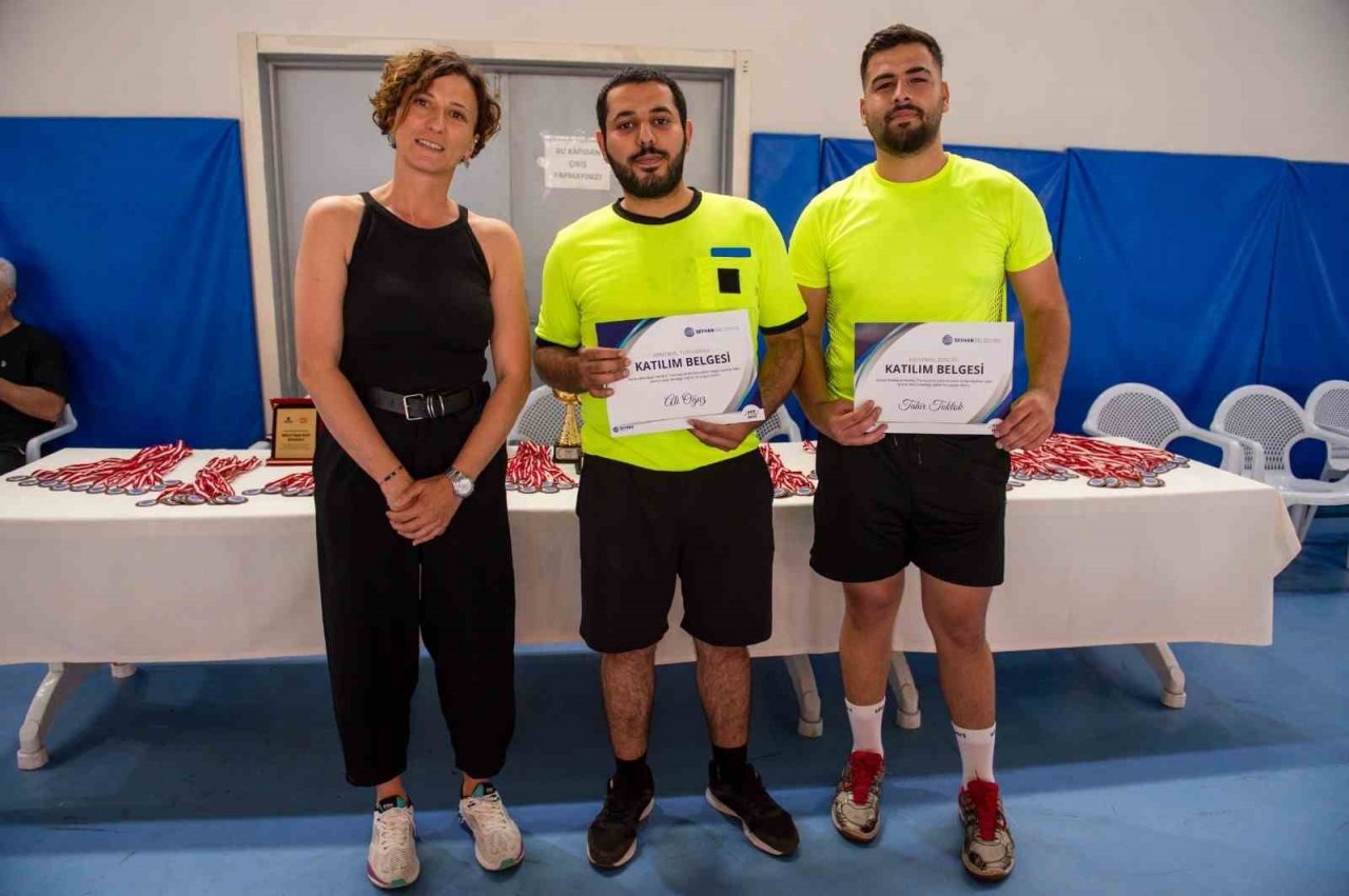 Seyhan’da Hentbol şenliği