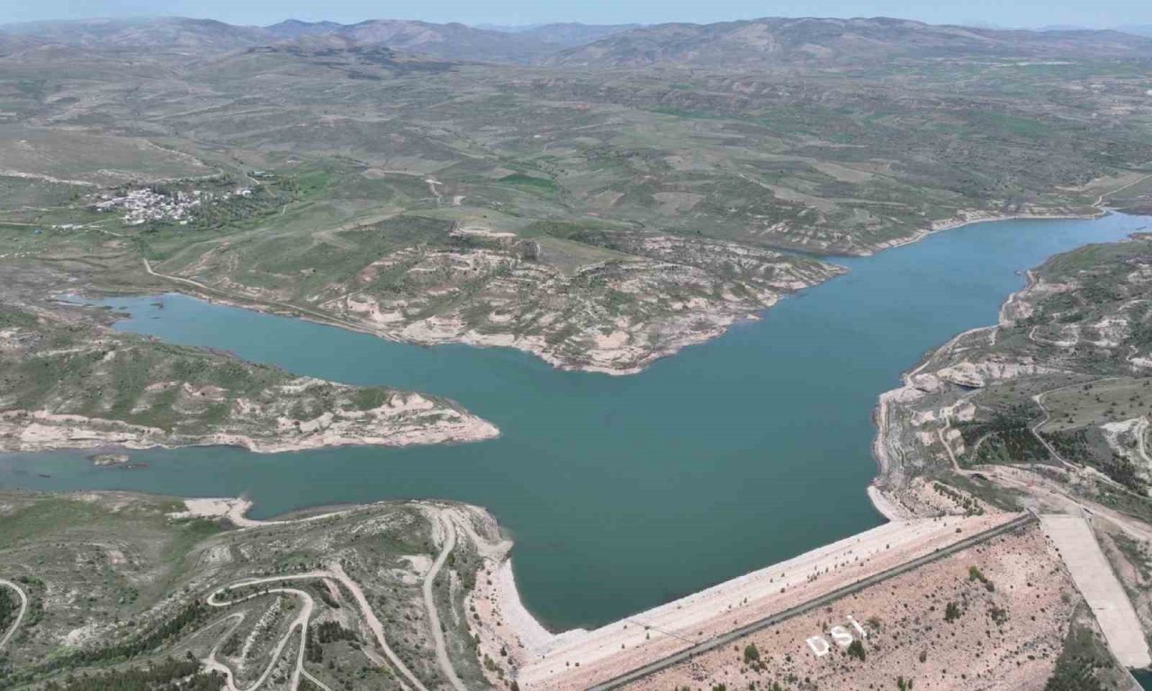 Sevindiren manzara, çöle dönmüştü adeta yeniden doldu taştı