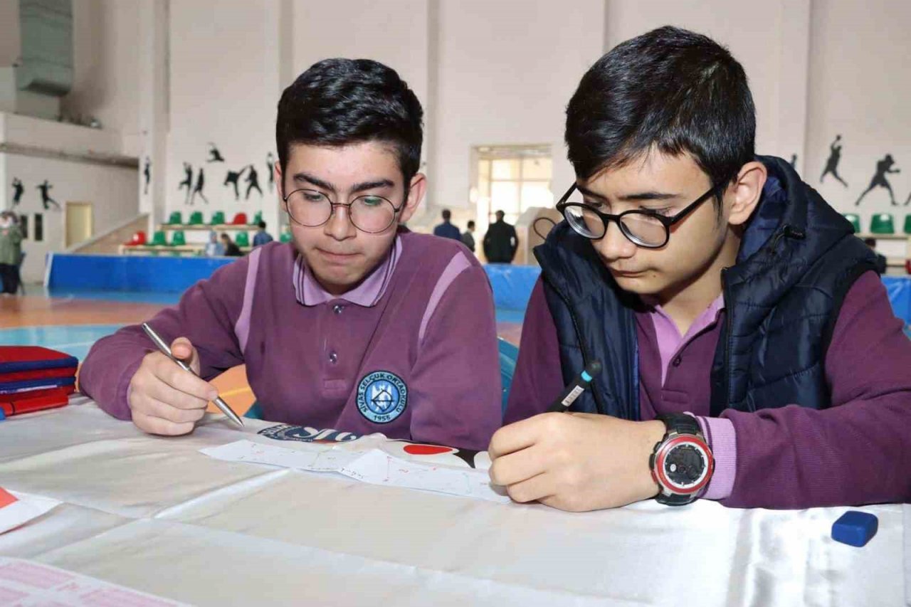 Sivas’ta matematik olimpiyatları düzenlendi
