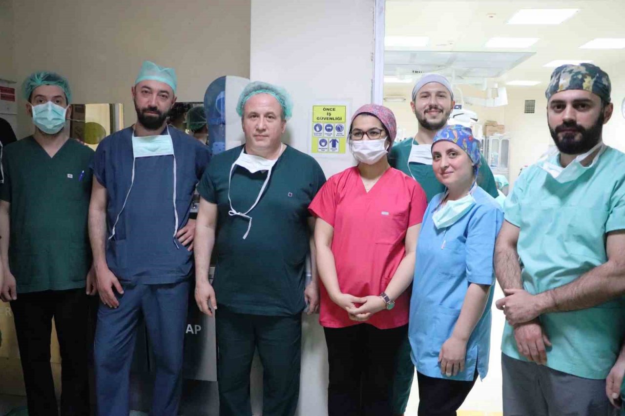 5 yıldır karaciğer bekleyen hasta nakille hayata tutundu