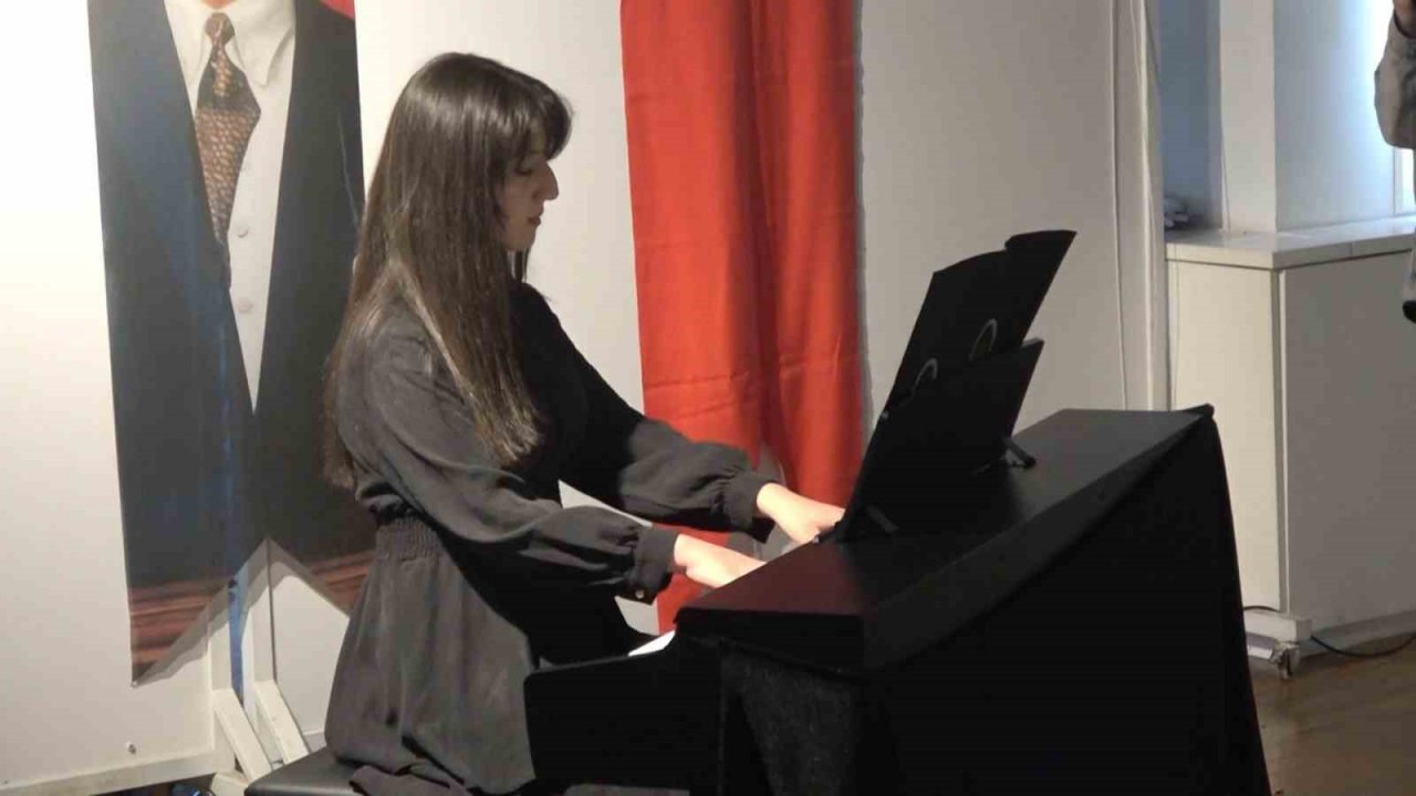 Yalova Güzel Sanatlar Lisesi öğrencilerinden piyano konseri