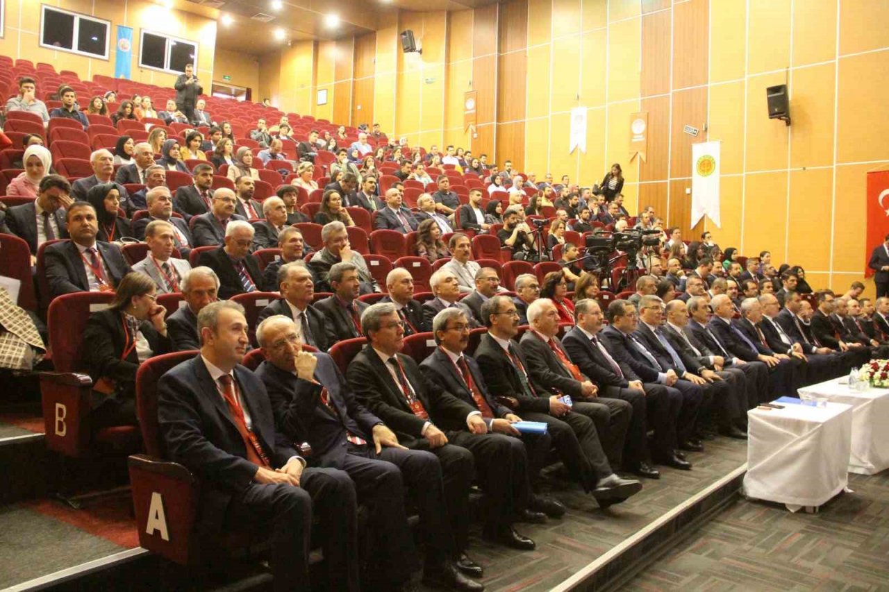 Yargıtay Başkanı Akarca, “Gerekçeli karar kaliteli adalet demektir”
