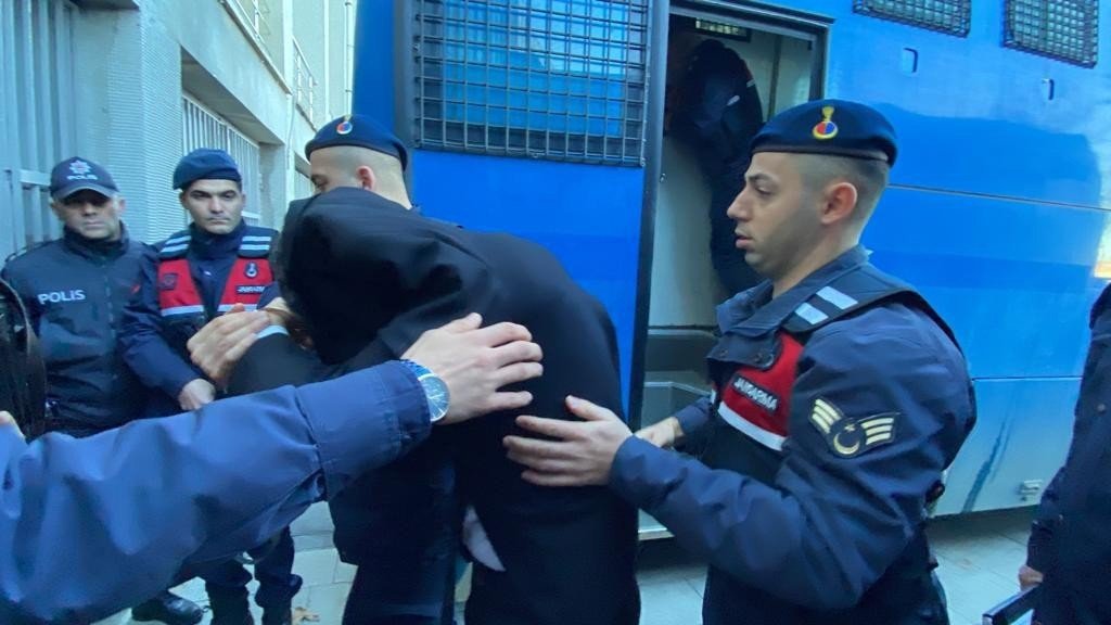 Zonguldak’ta 14 yaşındaki kız çocuklarını fuhşa teşvik ve cinsel istismar davasında karar