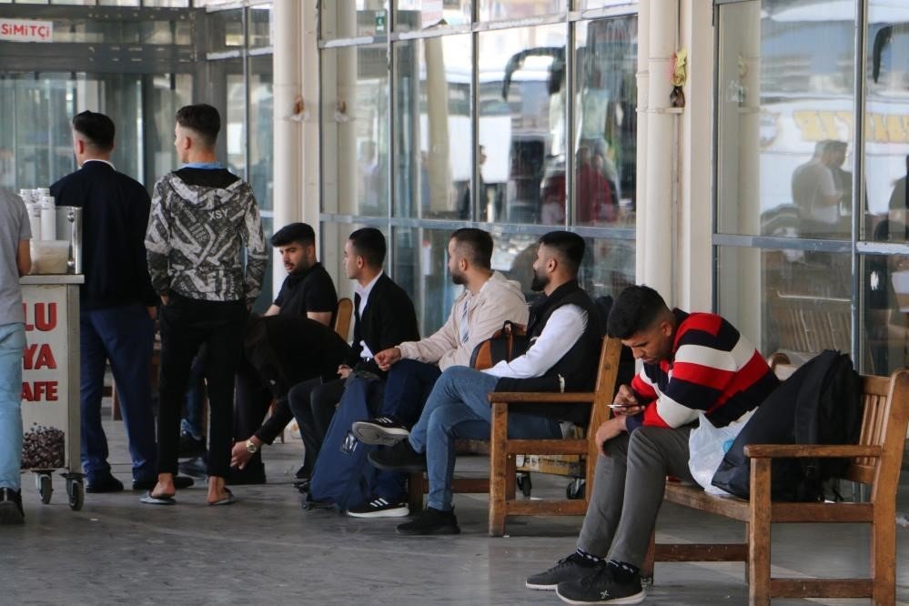 Otogarlarda Cumhurbaşkanlığı Seçimi 2. tur yoğunluğu