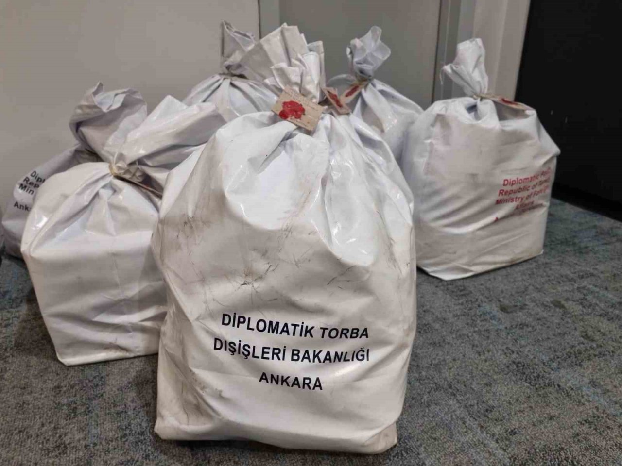 Yurt dışından Türkiye’ye getirilen son oylar Kanada’dan