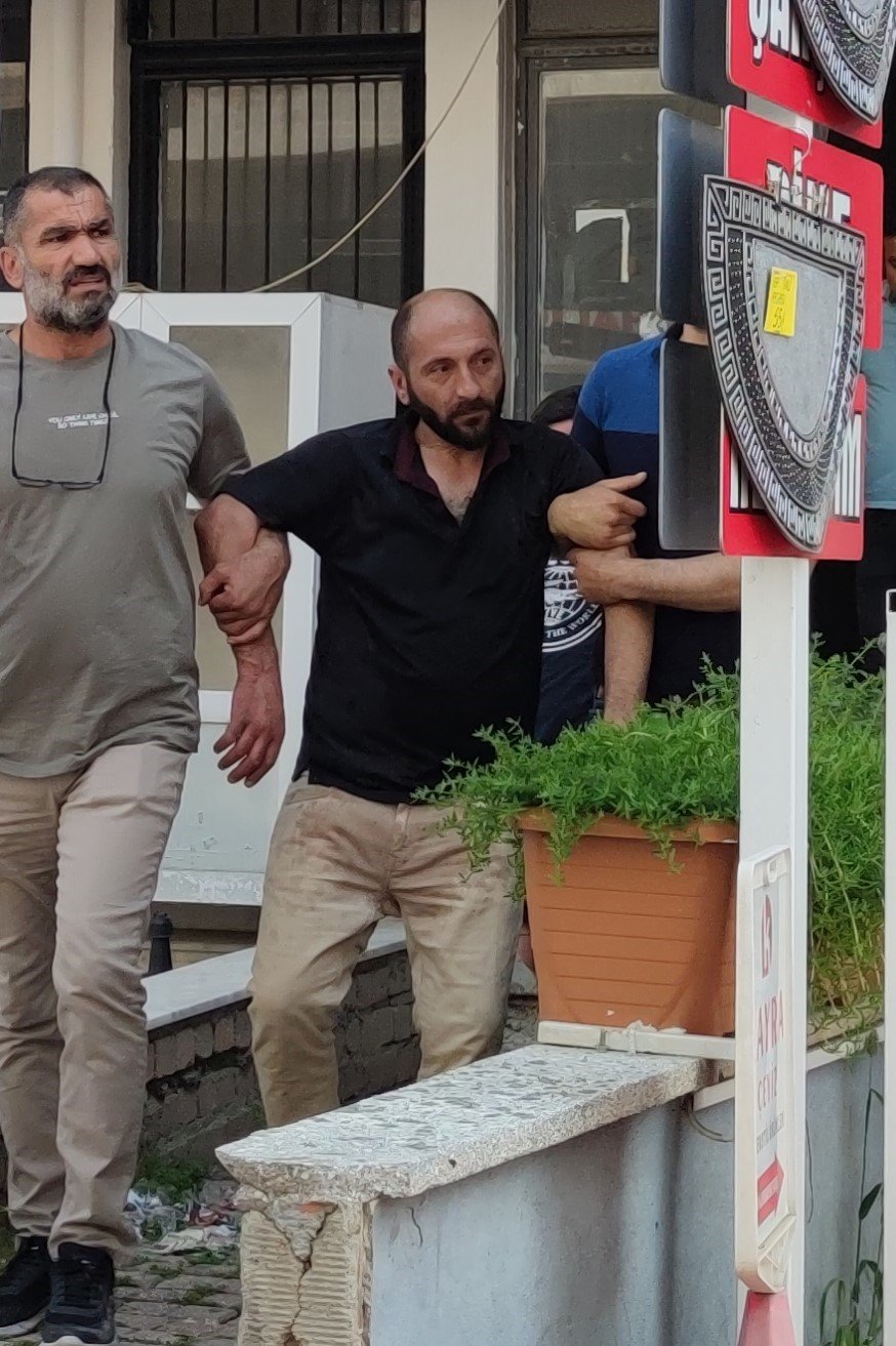 Eski eşiyle görüşebilmek için 3,5 saat ecel terleri döktürdü