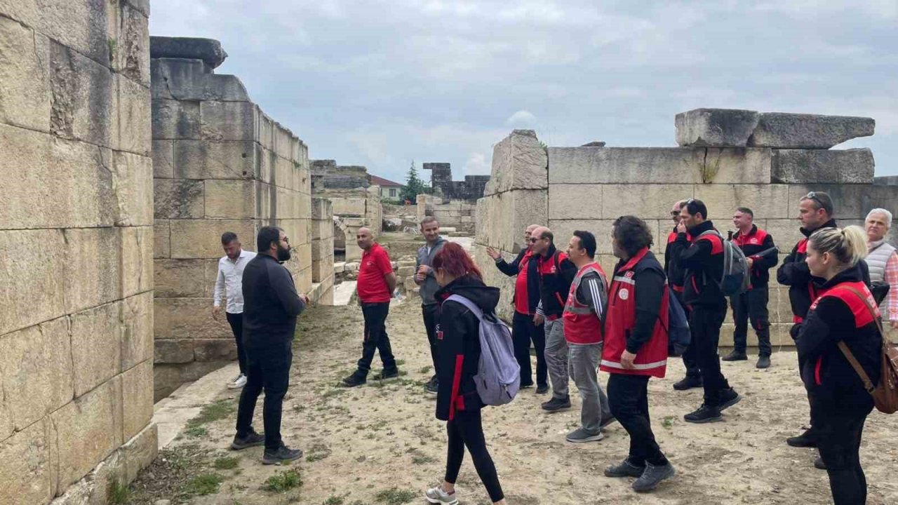 19 kilometre yürüdüler