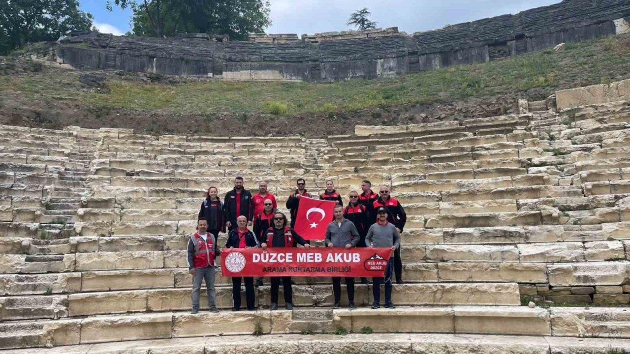 19 kilometre yürüdüler