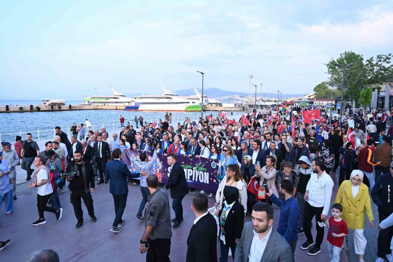 Mudanya’da ‘Poyraz’ coşkuyla esti