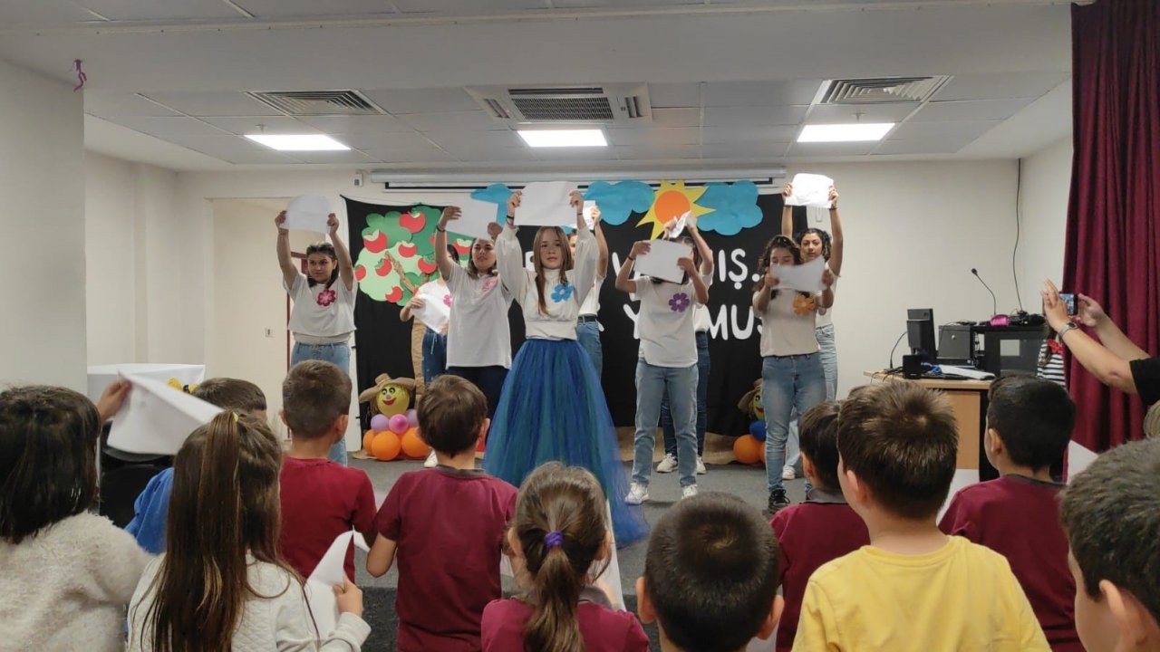 Köyceğiz Şehit Seyhan Yılmaz Mesleki ve Teknik Anadolu Lisesi minikleri güldürdü