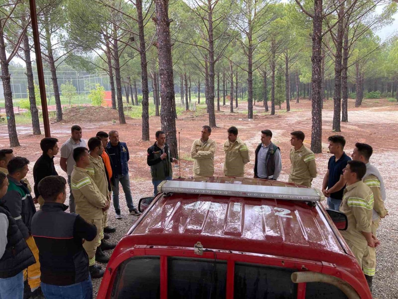 Muğla’da arazöz ve ilk müdahale aracı operatörlerine ileri sürüş eğitimi verildi