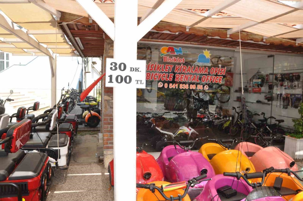 Fethiye’de trafik ve ekonomik sorun yaşamak istemeyen turistler bu sistemi kullanıyor