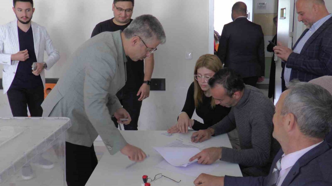 Şaban Çopuroğlu: “Halkımızın bize karşı teveccühünün arttığı kanaatindeyiz”