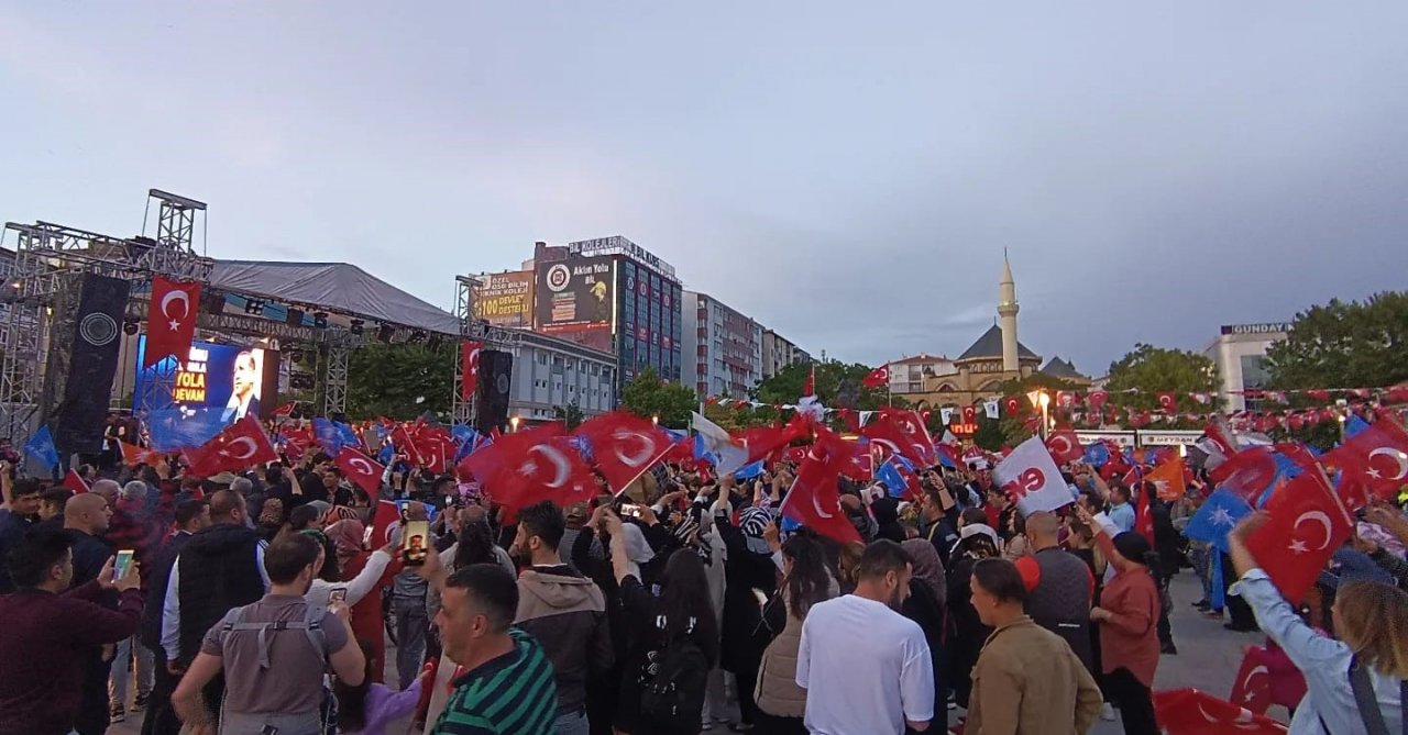 AK Parti İl Başkanı Ünsal, "Yeni zaferimiz Kırşehir Belediyesi olacak"