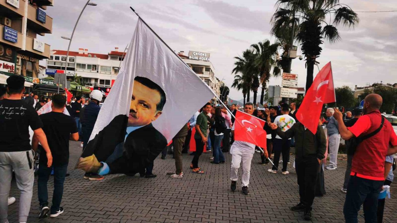Marmaris’te Cumhurbaşkanı Erdoğan sevinci