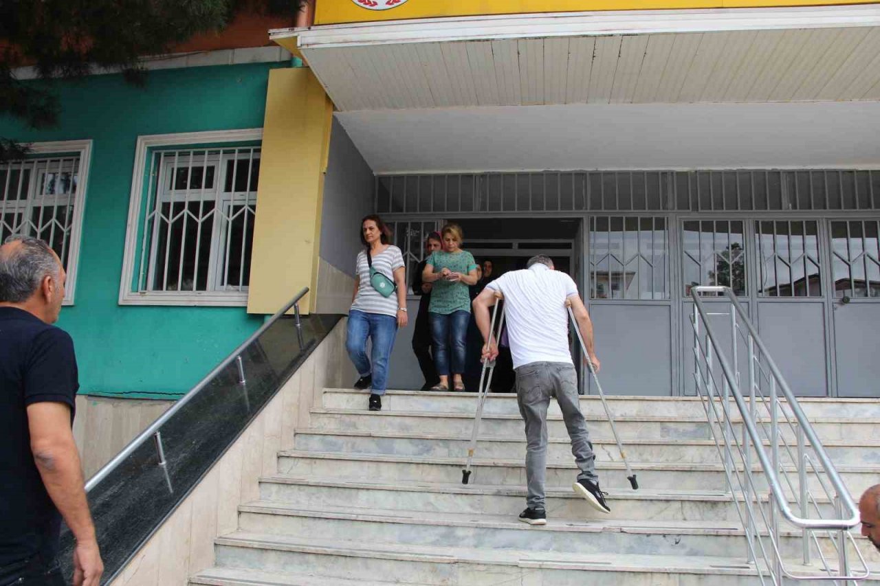 Oyunu kullanmak için engel tanımadı