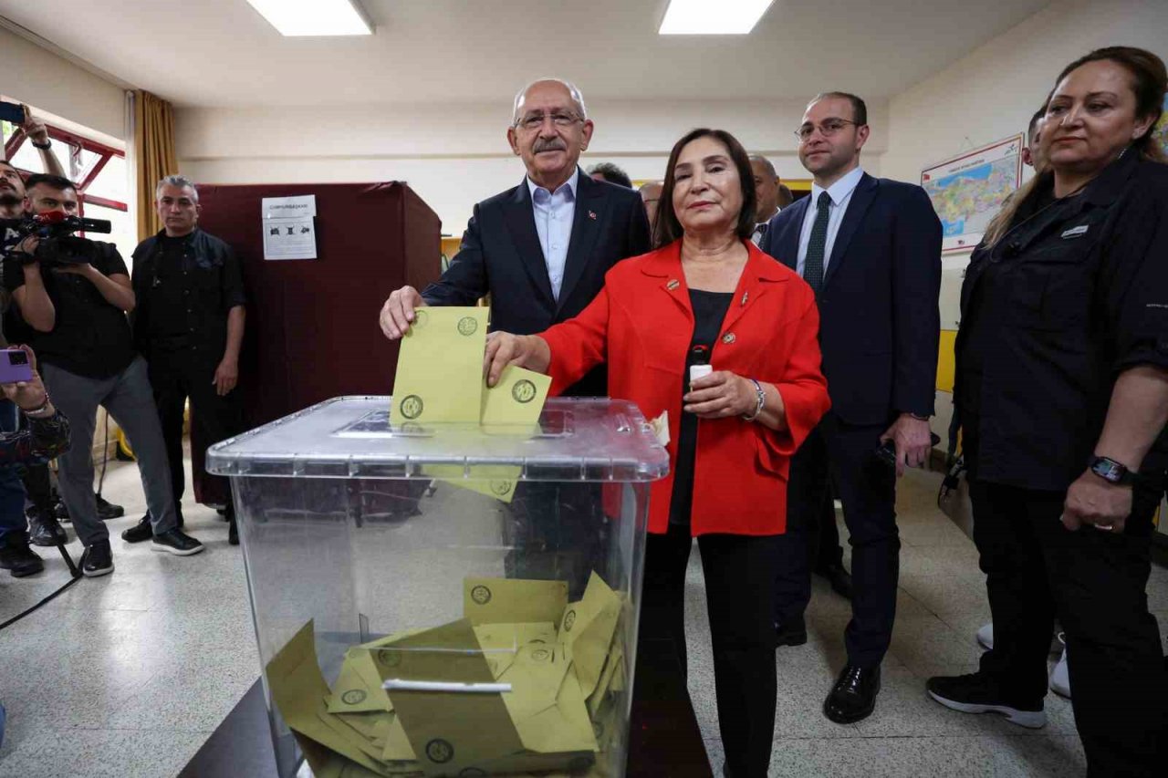 CHP lideri Kılıçdaroğlu oyunu kullandı