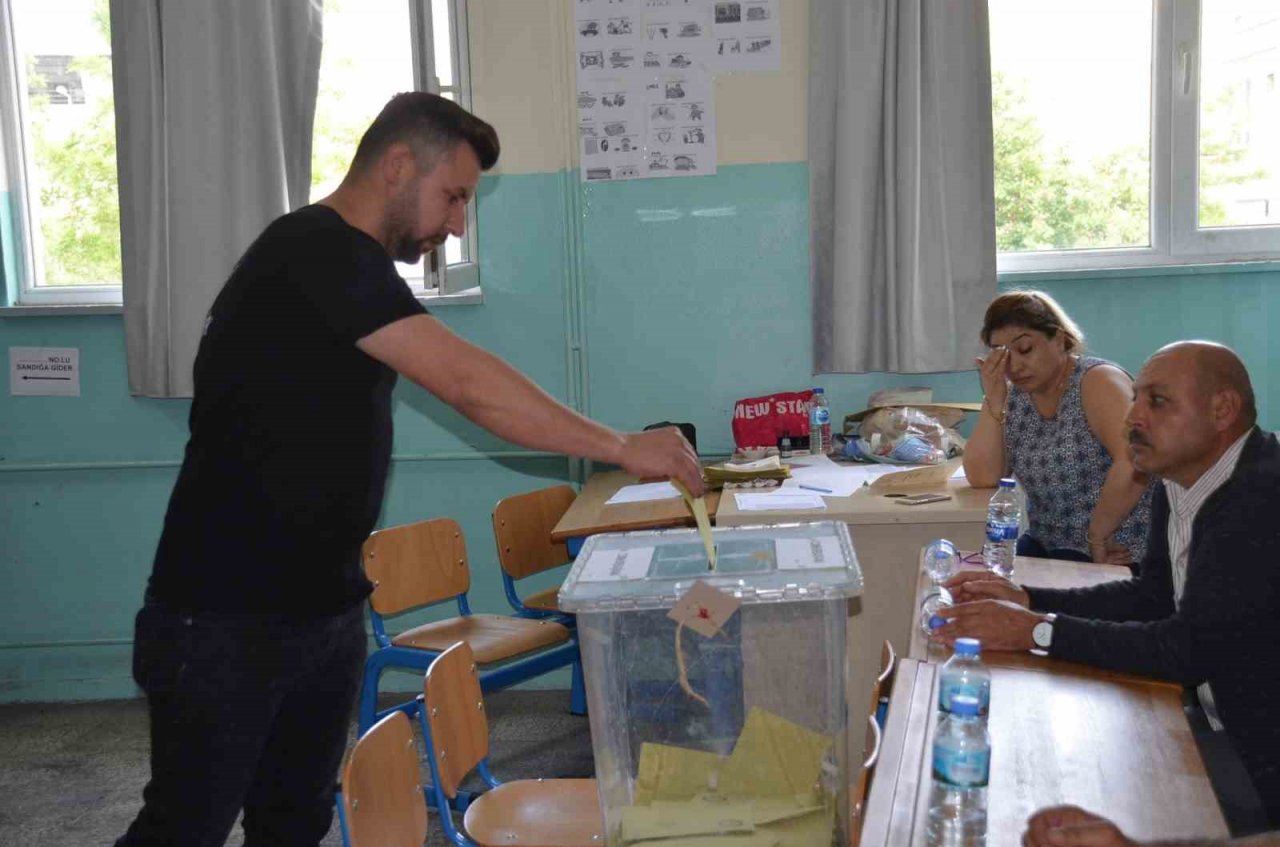 Didimliler ikinci tur için sandık başına gitti