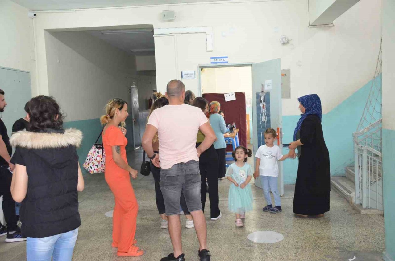 Didimliler ikinci tur için sandık başına gitti