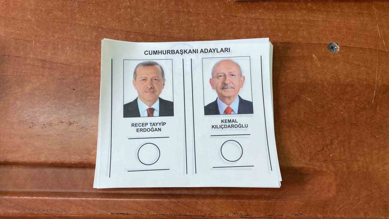 Uzunköprü’de oylar sandıkla buluşmaya başladı