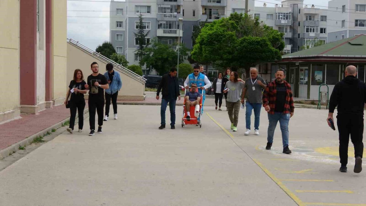 Sedye ile oyunu kullandı