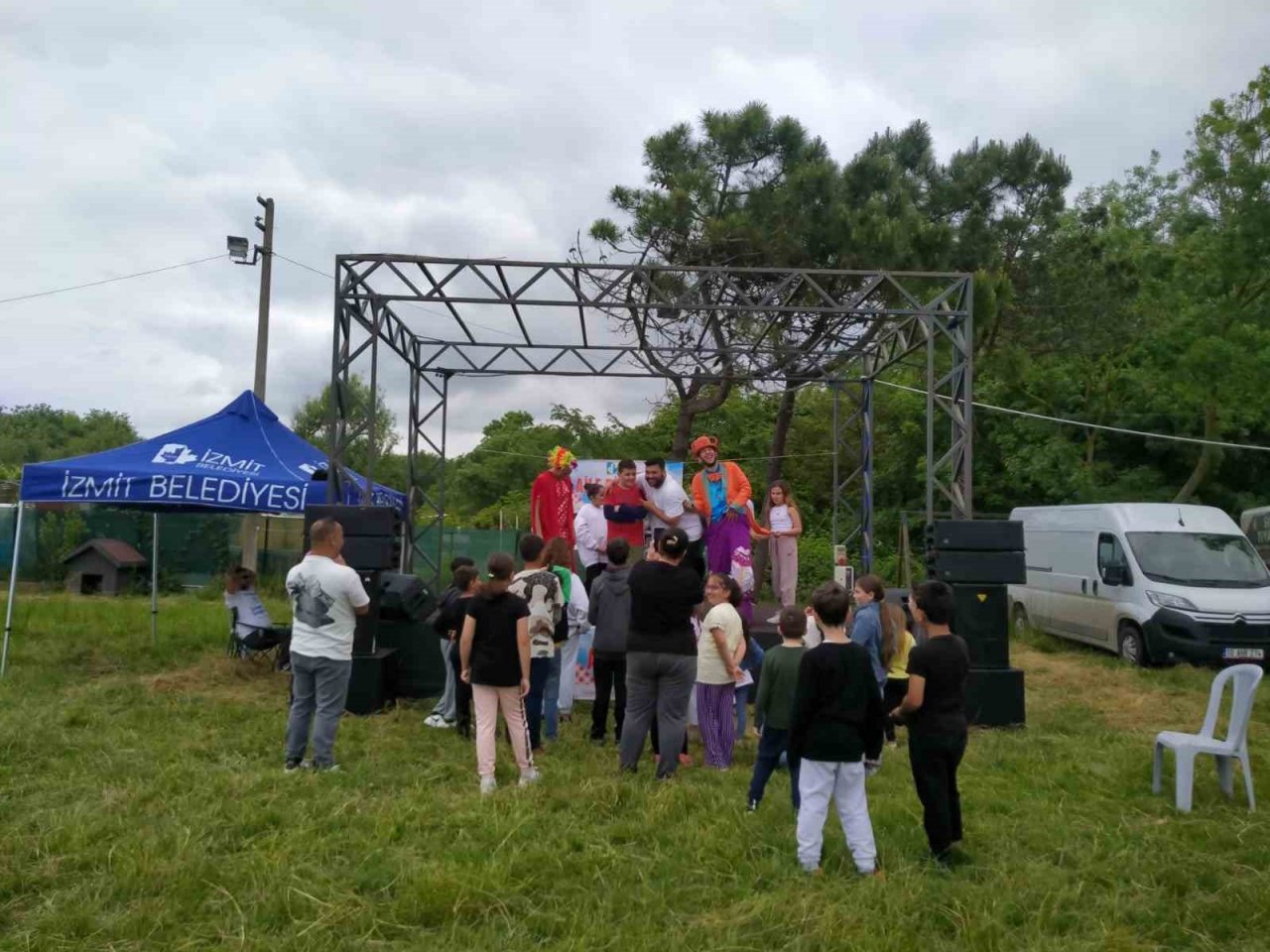 Belediye personelleri kampta eğlendi