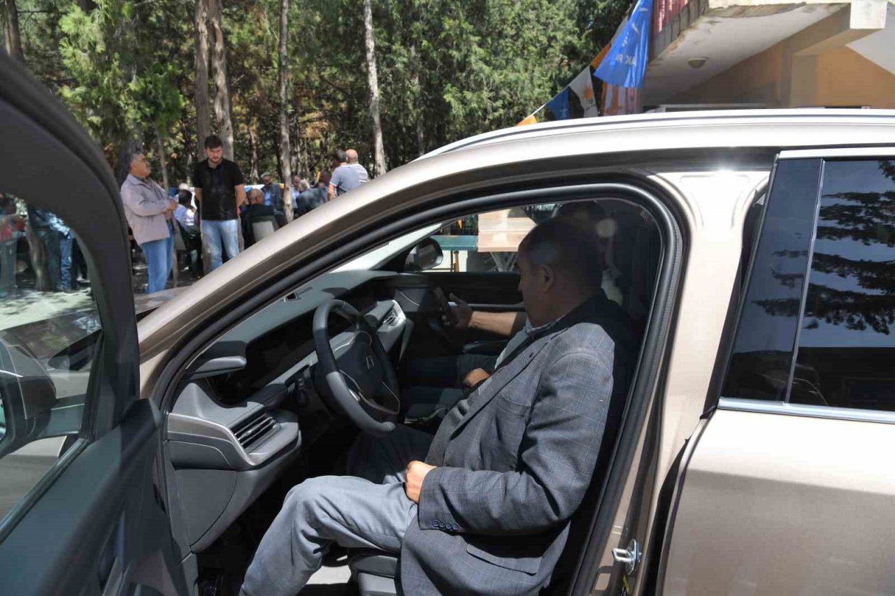 Başkan Büyükkılıç’tan Bakan Varank’a Togg Teşekkürü