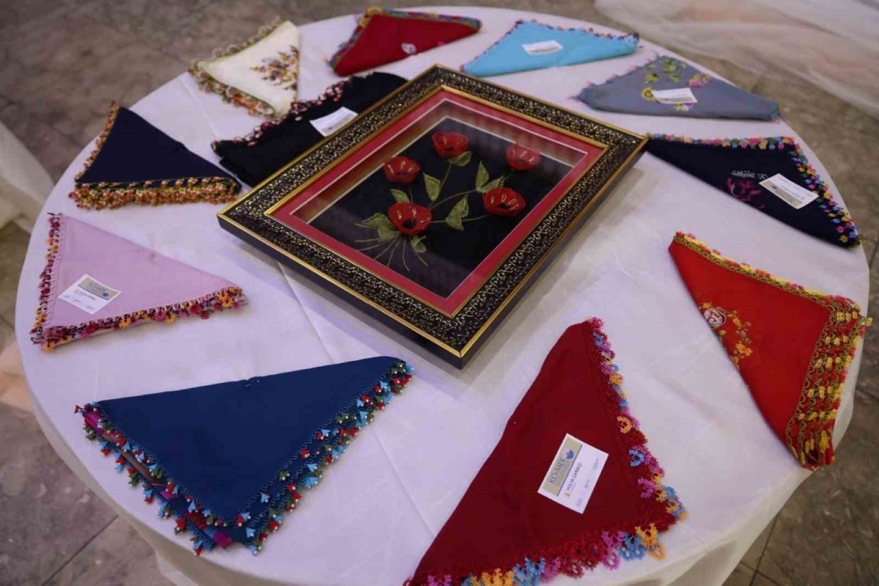 Üreten kadınların sergisi